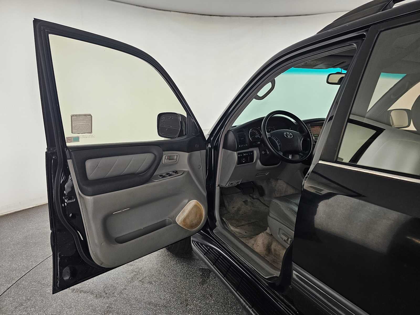 2003 Toyota Land Cruiser 4dr 4WD (Natl)