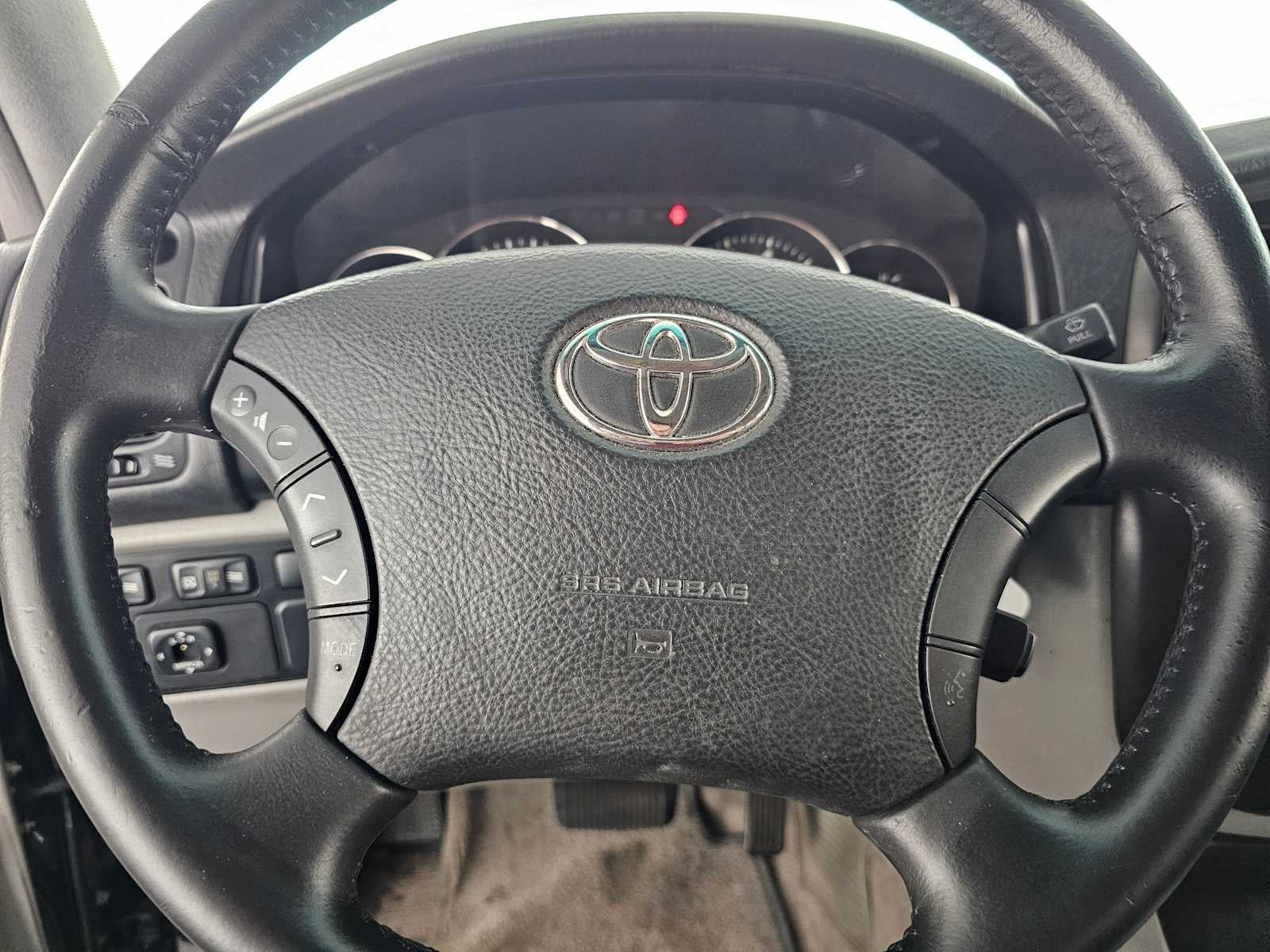 2003 Toyota Land Cruiser 4dr 4WD (Natl)