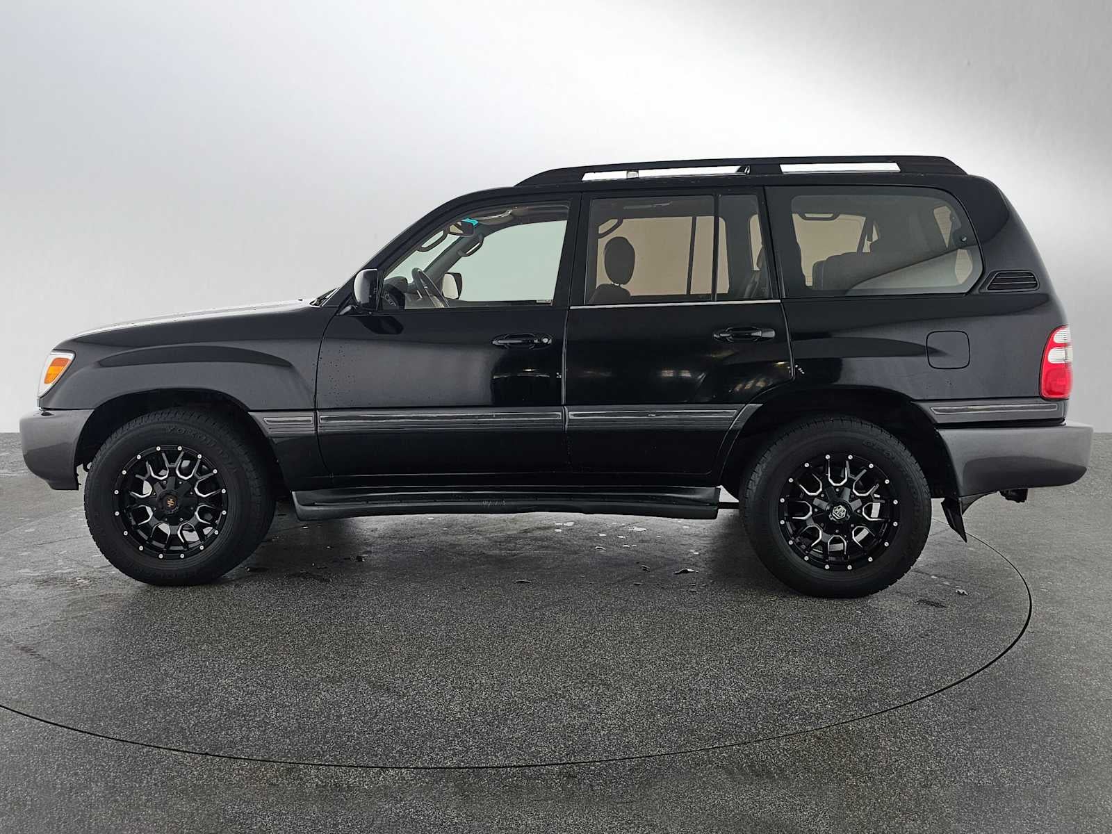 2003 Toyota Land Cruiser 4dr 4WD (Natl)