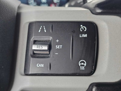 2022 Land Rover Defender X-Dynamic SE