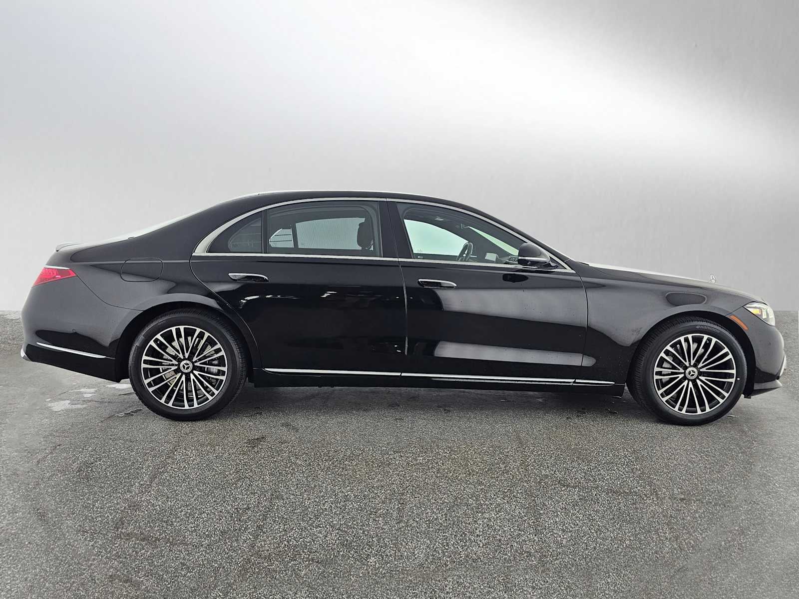 2024 Mercedes-Benz S 500 4MATIC® Sedan