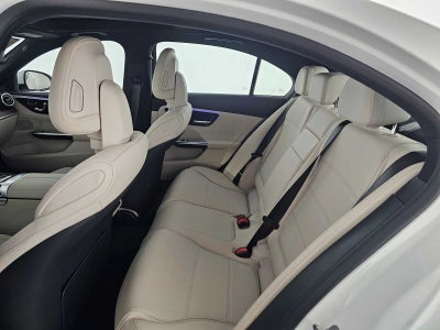 2026 Mercedes-Benz C 300 C 300