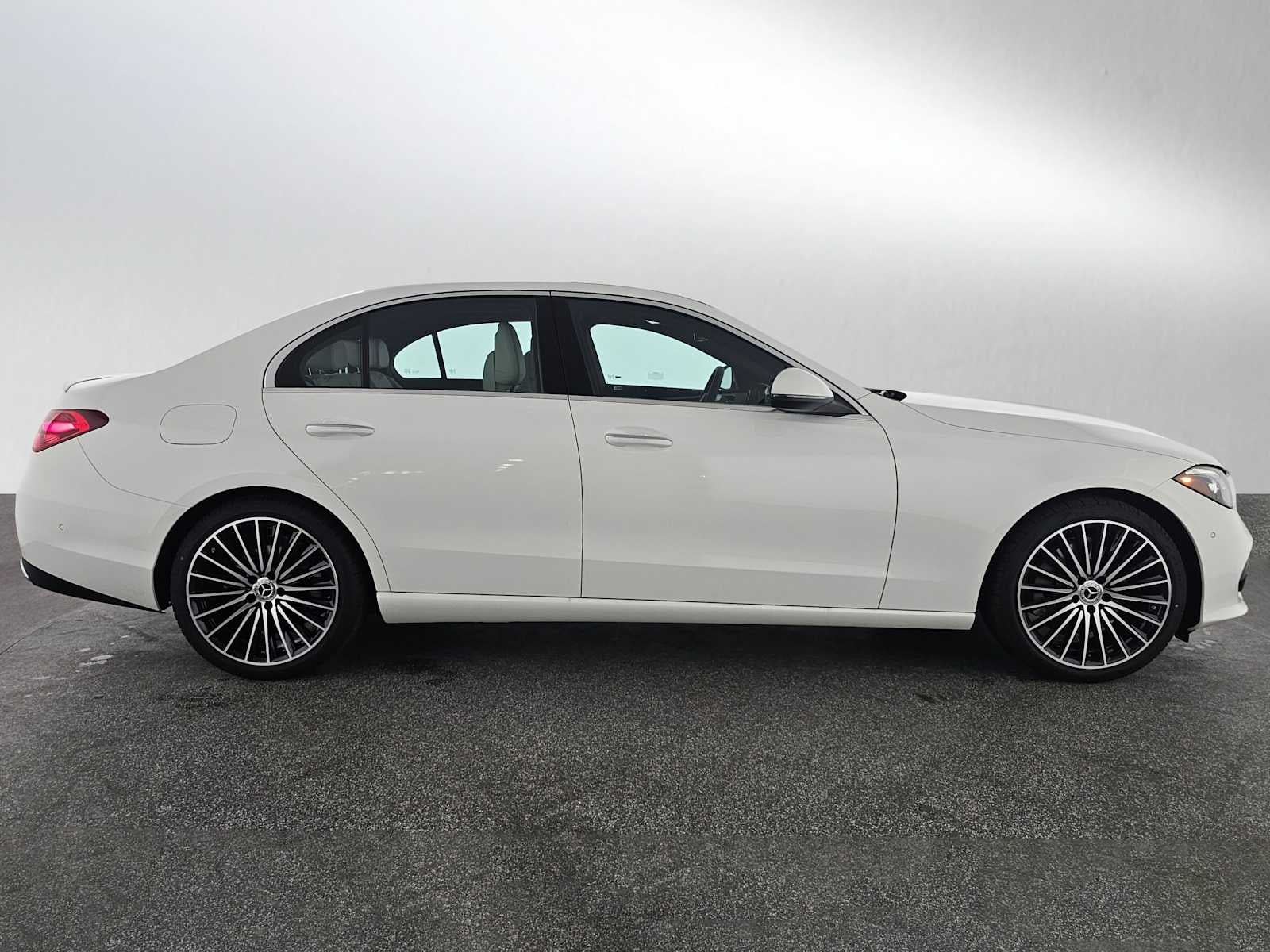 2026 Mercedes-Benz C 300 C 300