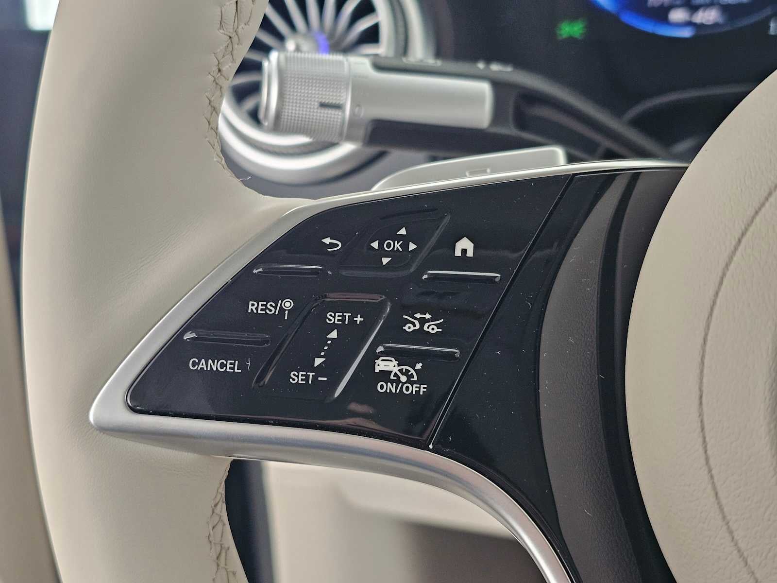 2026 Mercedes-Benz EQS 450 4MATIC® Sedan