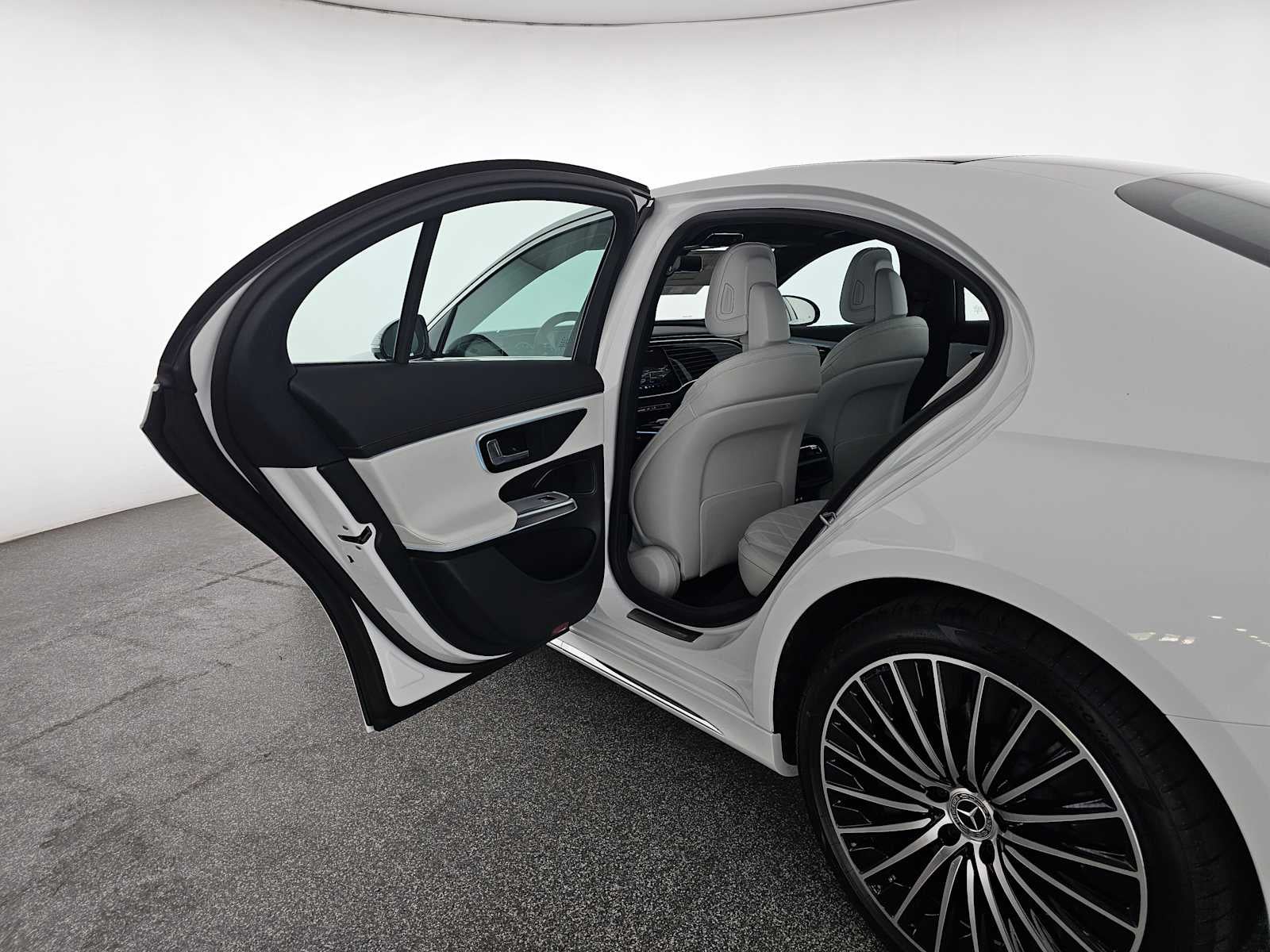 2026 Mercedes-Benz E-Class E 450