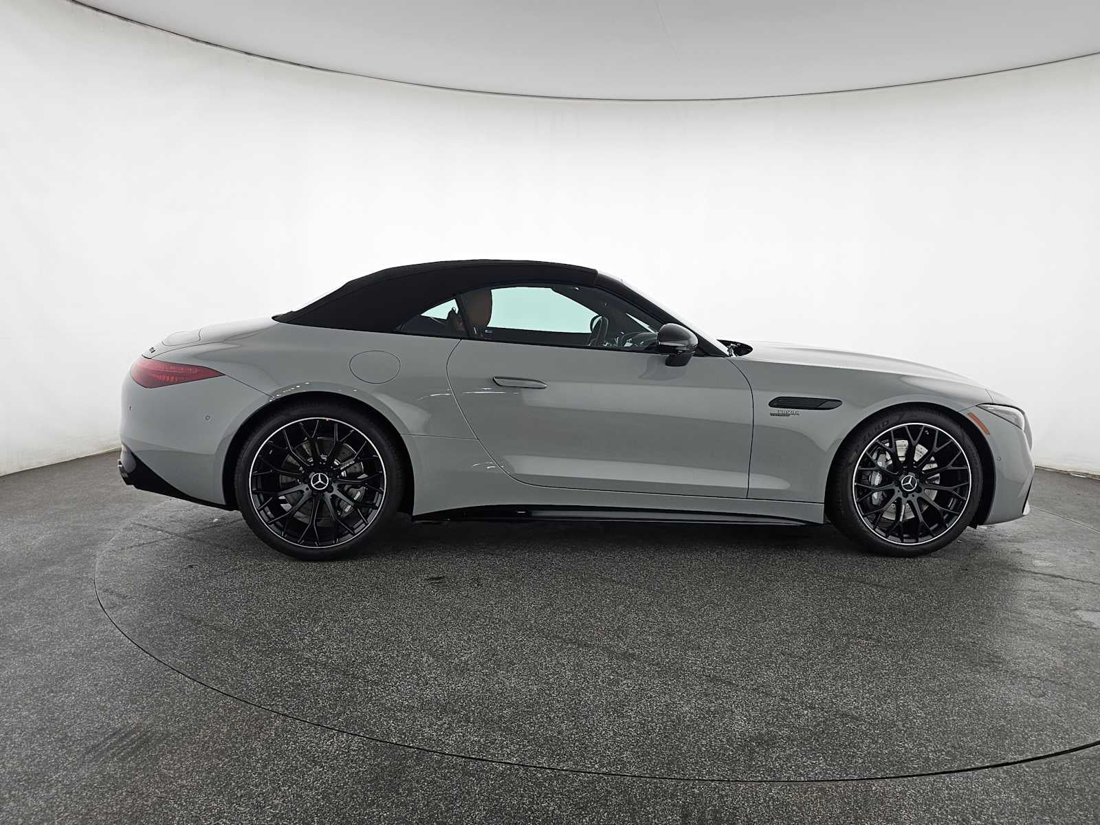 2026 Mercedes-Benz AMG® SL 43 Roadster