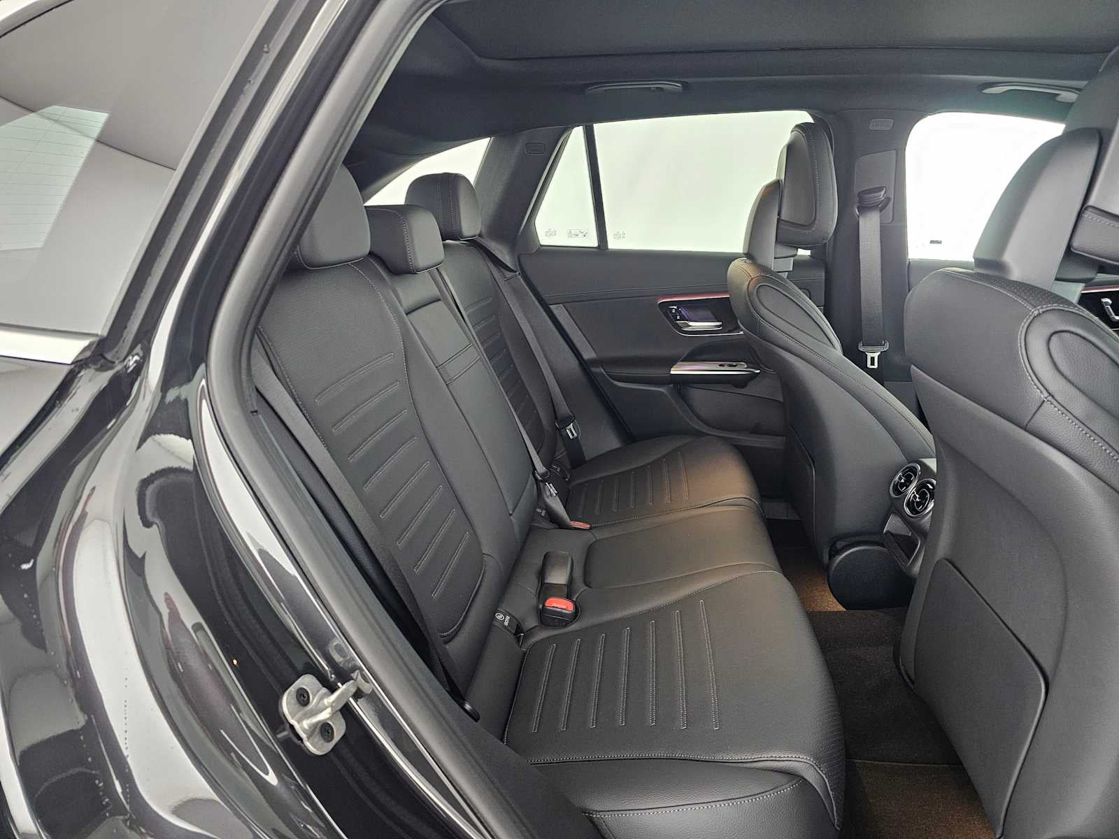 2026 Mercedes-Benz GLC 300 GLC 300