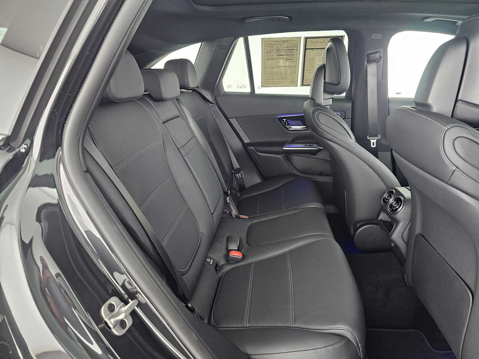 2026 Mercedes-Benz GLC 300 SUV