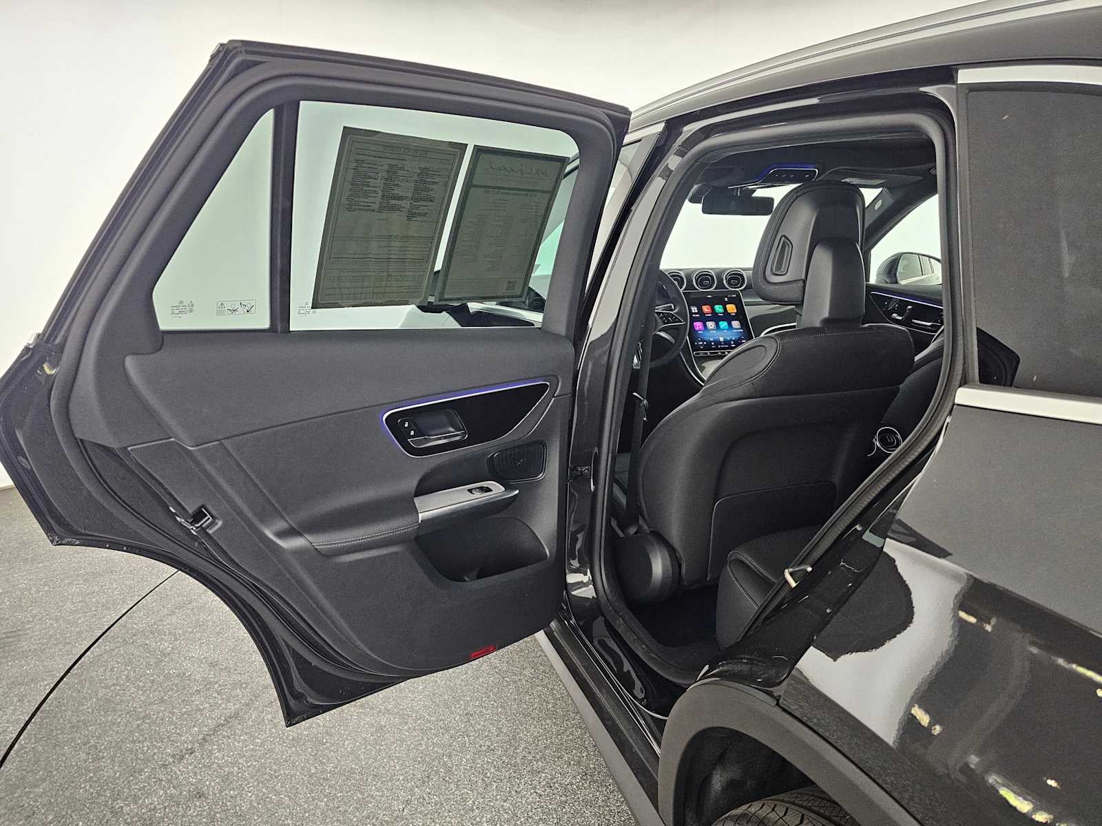 2026 Mercedes-Benz GLC 300 SUV
