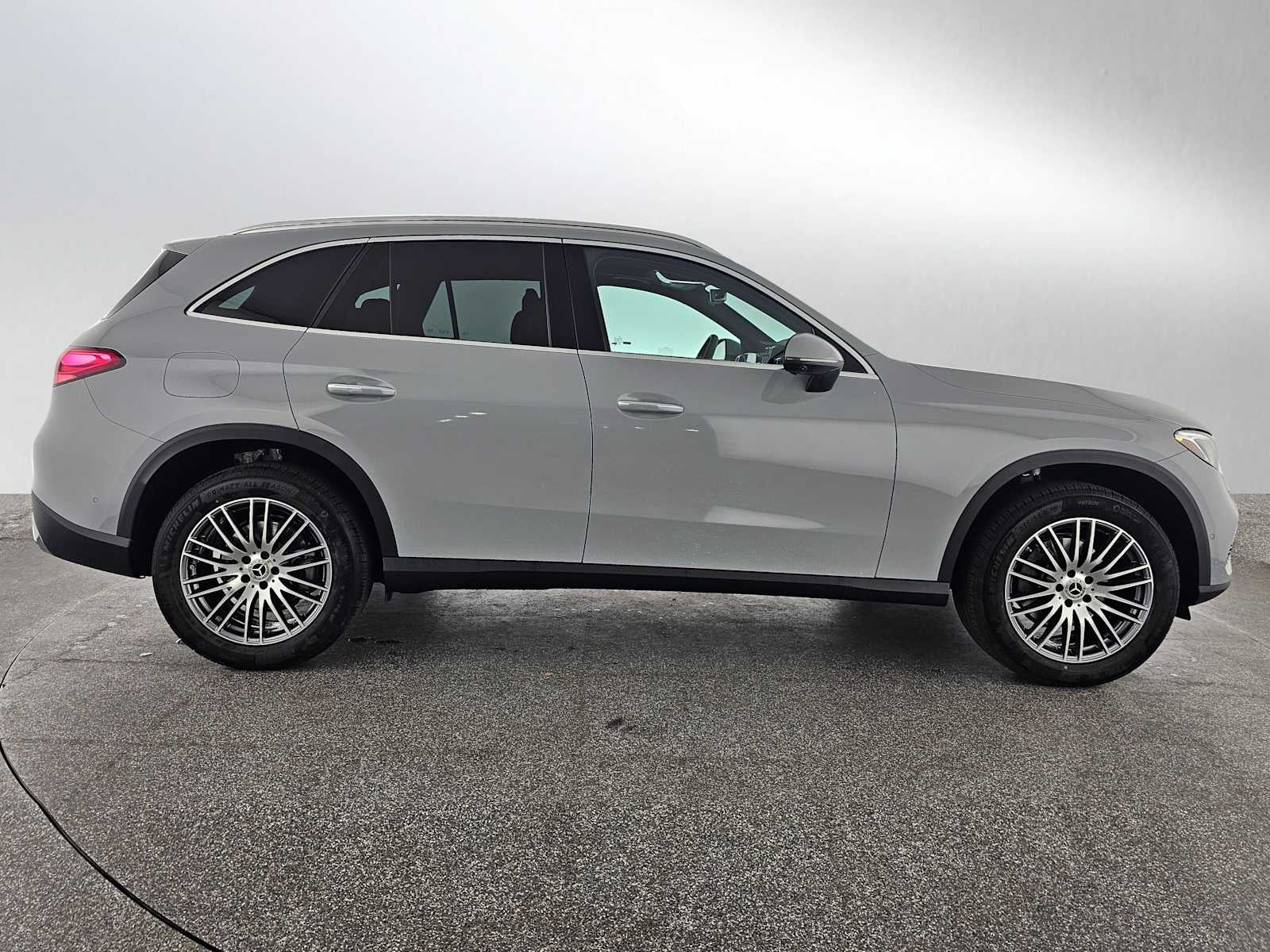 2026 Mercedes-Benz GLC 300 SUV