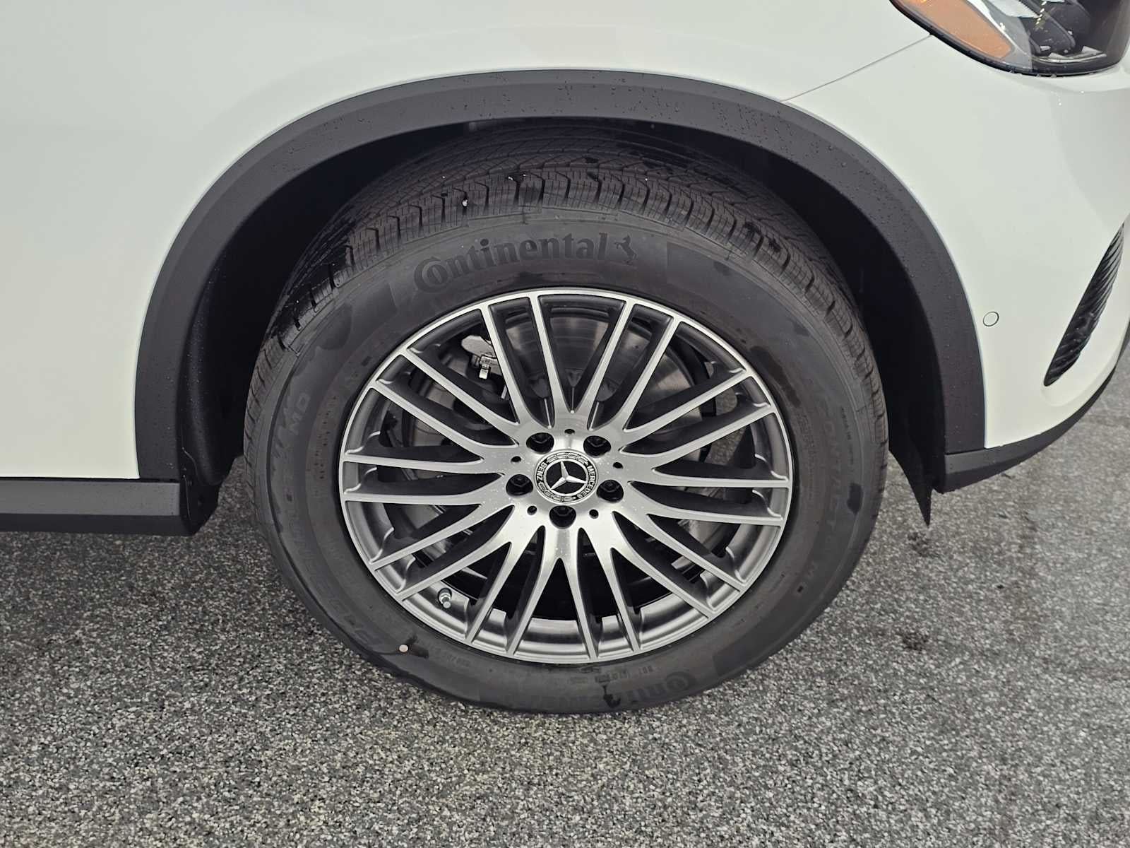 2026 Mercedes-Benz GLC 300 SUV