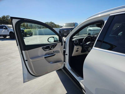 2026 Mercedes-Benz GLC 300 SUV