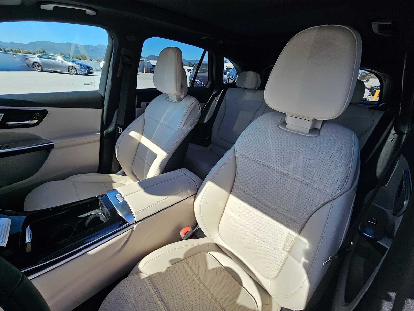 2026 Mercedes-Benz GLC 300 SUV
