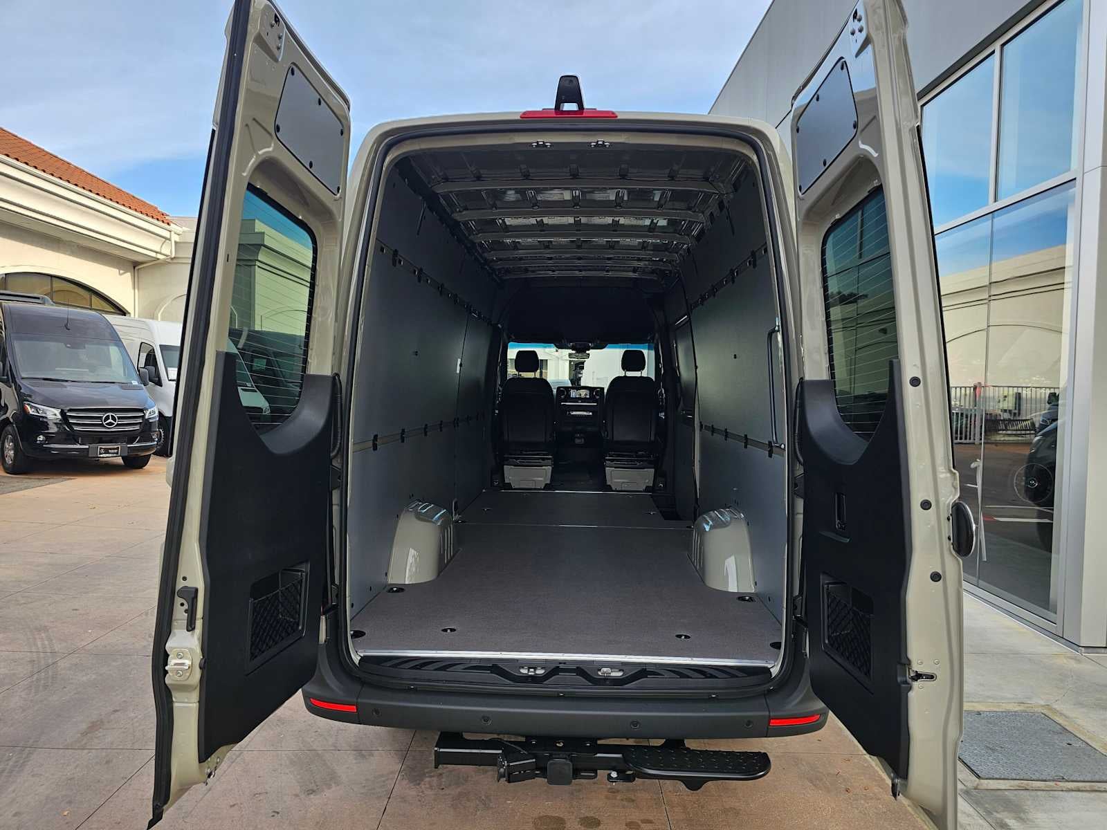 2026 Mercedes-Benz Sprinter 2500 High Roof I4 Diesel HO 170" AWD