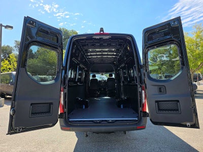 2025 Mercedes-Benz Sprinter 3500XD High Roof I4 Diesel HO 170" Extended RWD