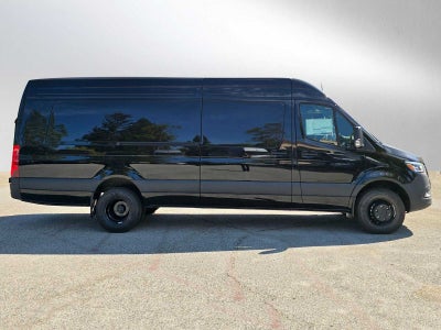 2025 Mercedes-Benz Sprinter 3500XD High Roof I4 Diesel HO 170" Extended RWD