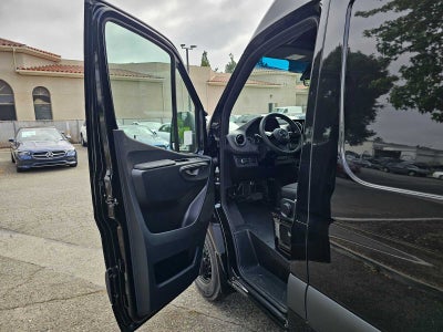 2025 Mercedes-Benz Sprinter 3500XD High Roof I4 Diesel HO 170" Extended RWD
