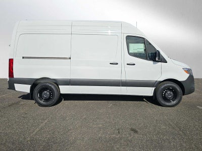 2026 Mercedes-Benz Sprinter 2500 Standard Roof I4 Diesel 144" RWD