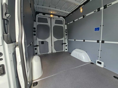 2025 Mercedes-Benz Sprinter 2500 Standard Roof I4 Diesel 144" RWD