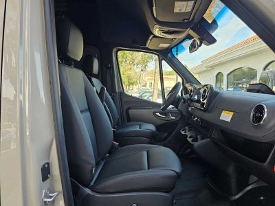 2026 Mercedes-Benz Sprinter 2500 Standard Roof I4 Diesel HO 144" AWD