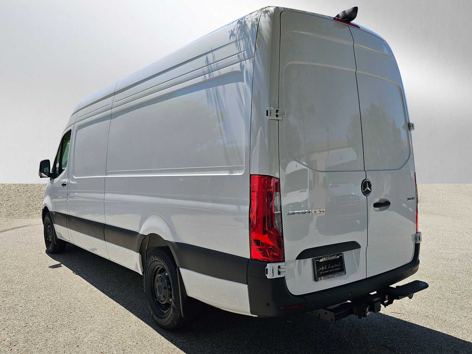 2025 Mercedes-Benz Sprinter 2500 High Roof I4 Diesel HO 170" RWD