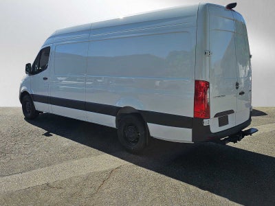 2025 Mercedes-Benz Sprinter 2500 High Roof I4 Diesel HO 170" RWD