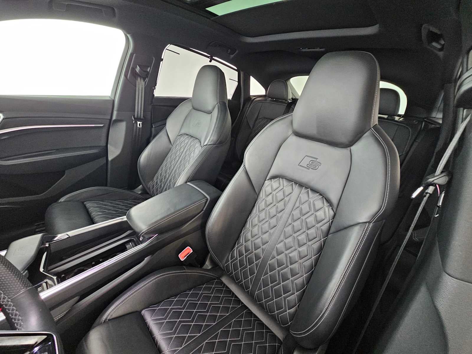 2022 Audi e-tron S Sportback Prestige