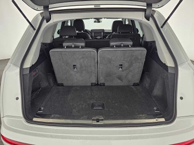 2023 Audi Q7 Premium Plus