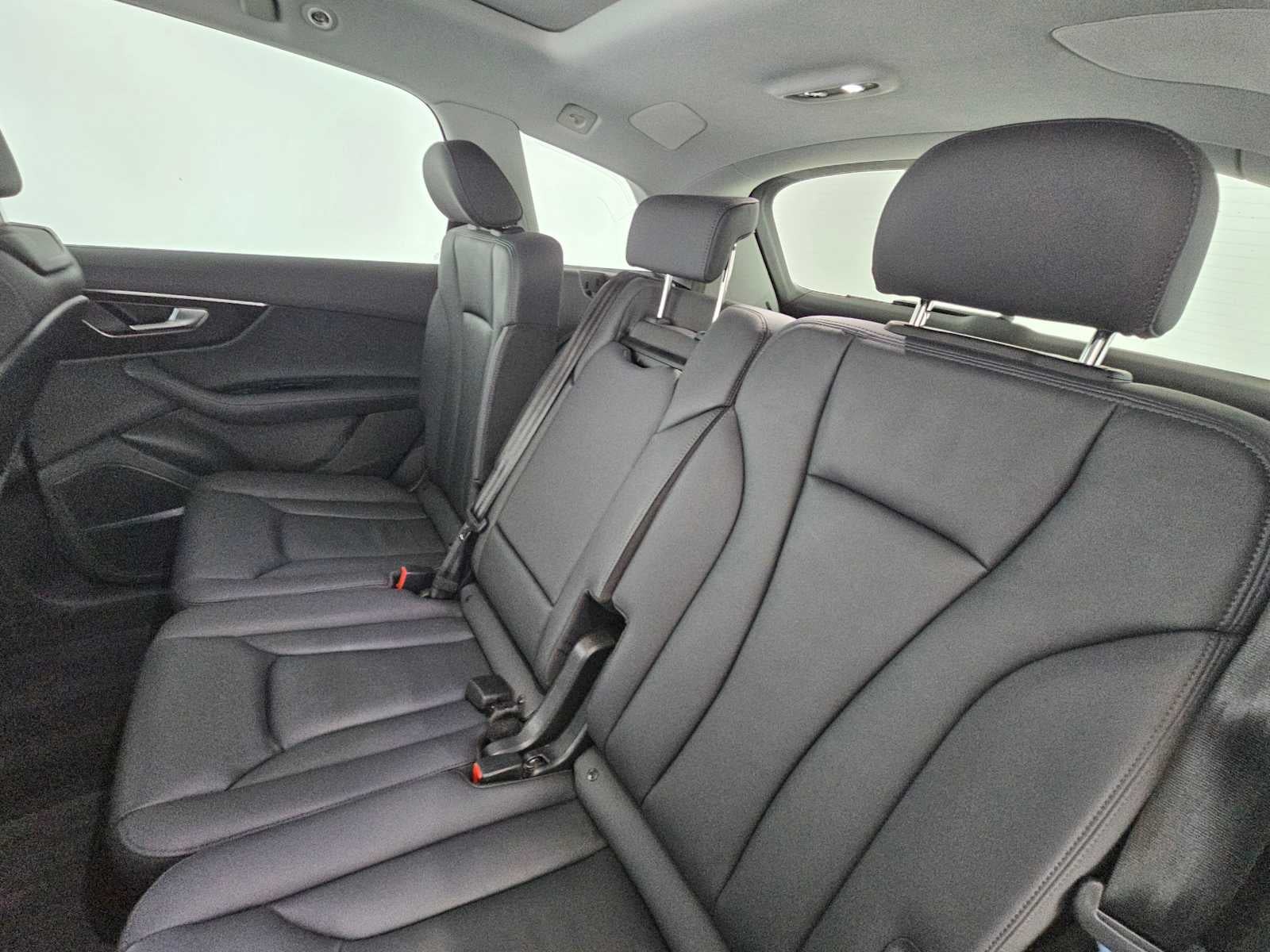 2023 Audi Q7 Premium Plus