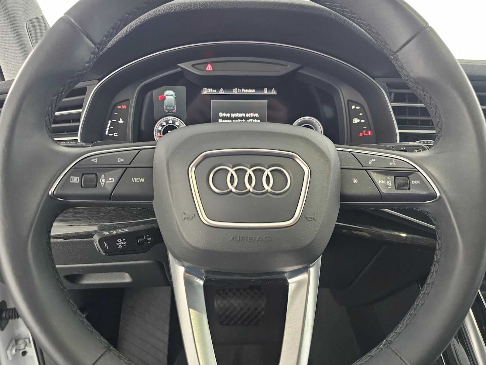 2023 Audi Q7 Premium Plus