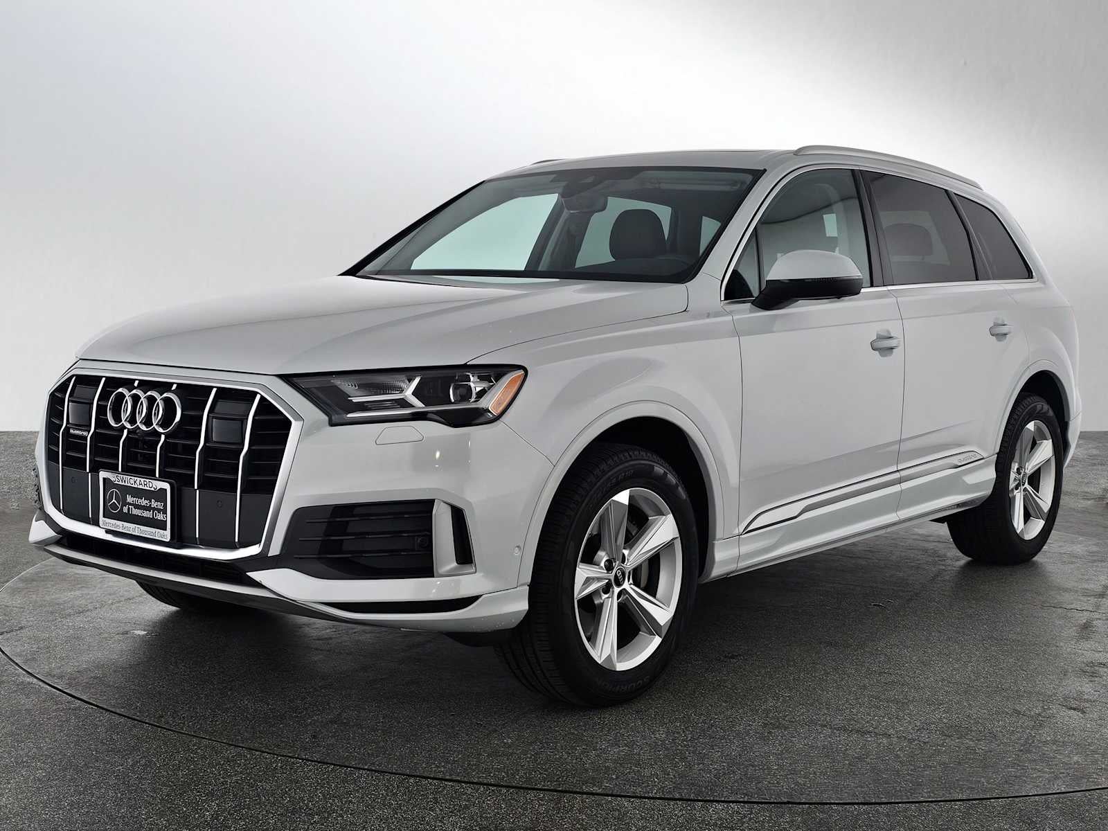 2023 Audi Q7 Premium Plus
