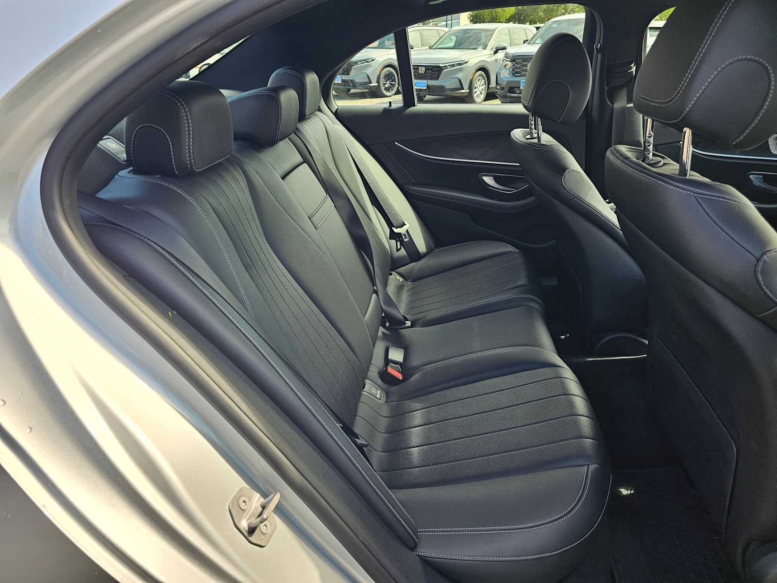 2017 Mercedes-Benz E 300 RWD Sedan