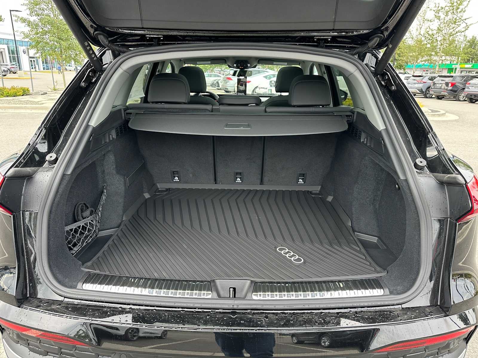2025 Audi Q5 Base