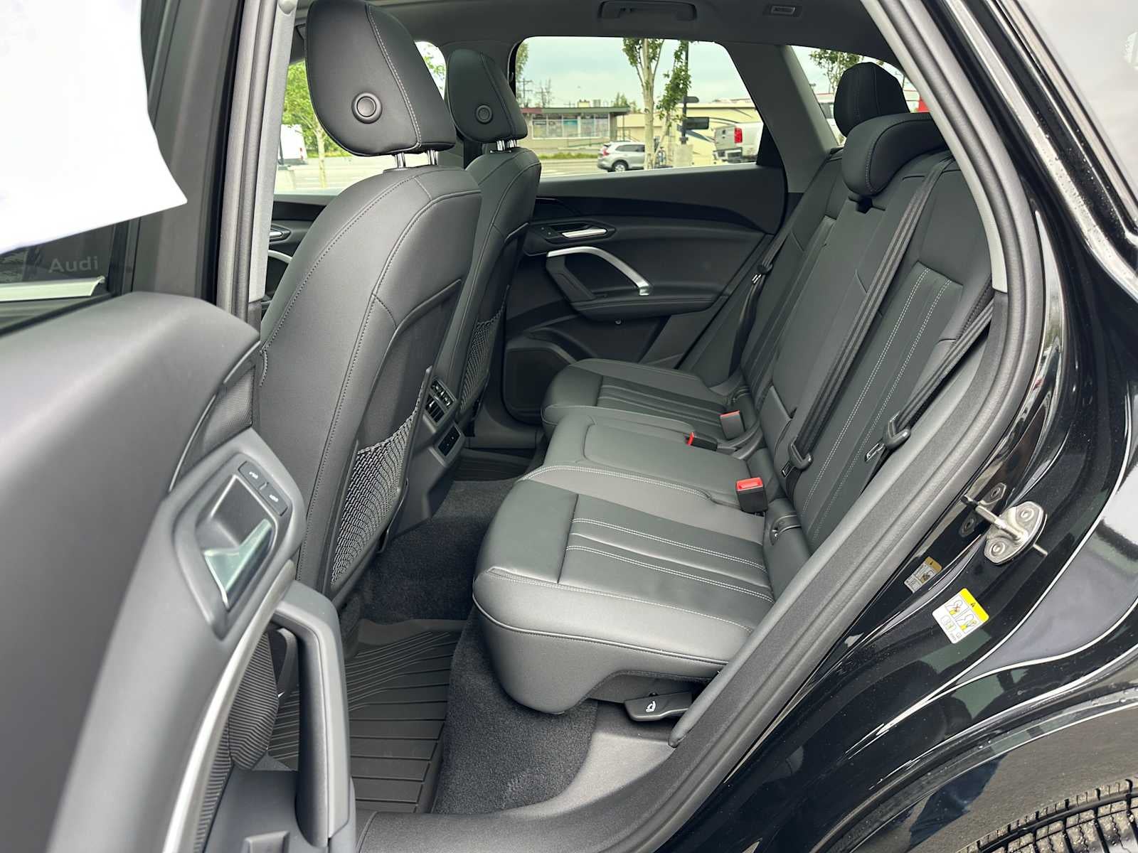 2025 Audi Q5 Base