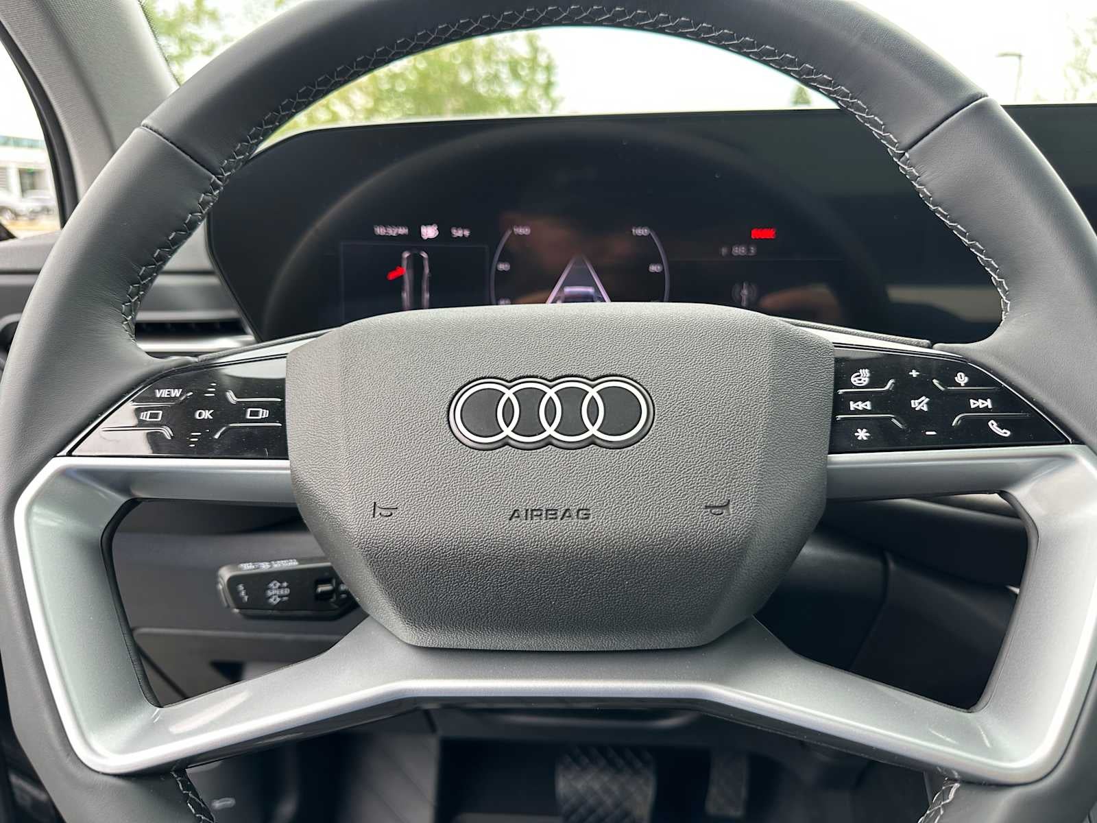 2025 Audi Q5 Base