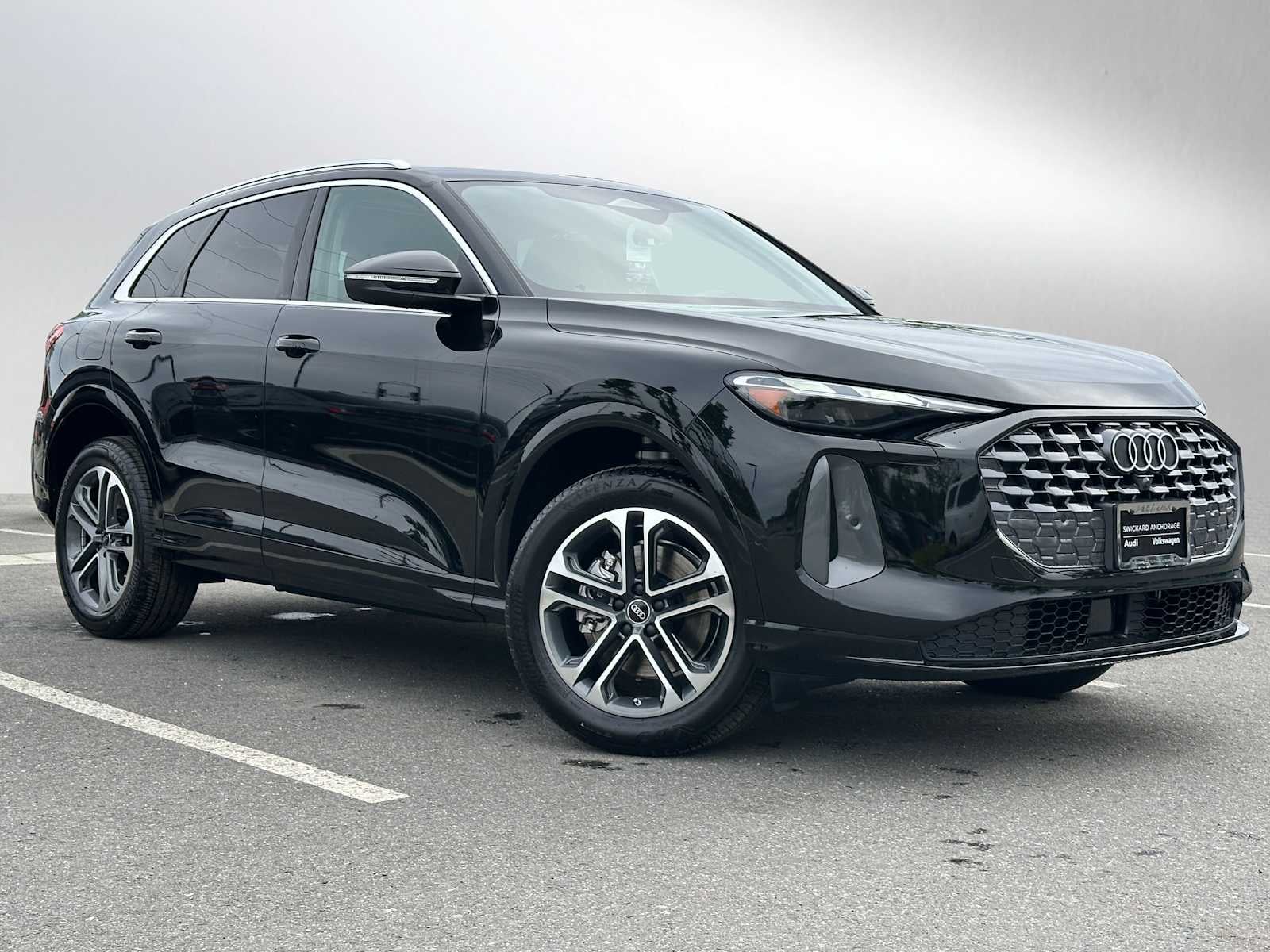 2025 Audi Q5 Base