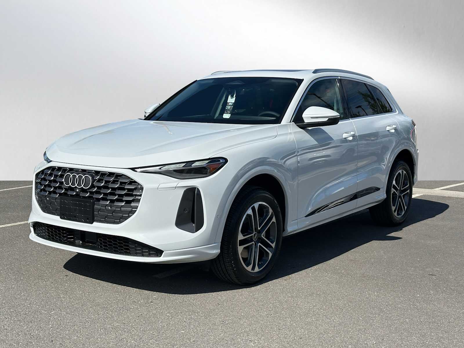 2025 Audi Q5 Base