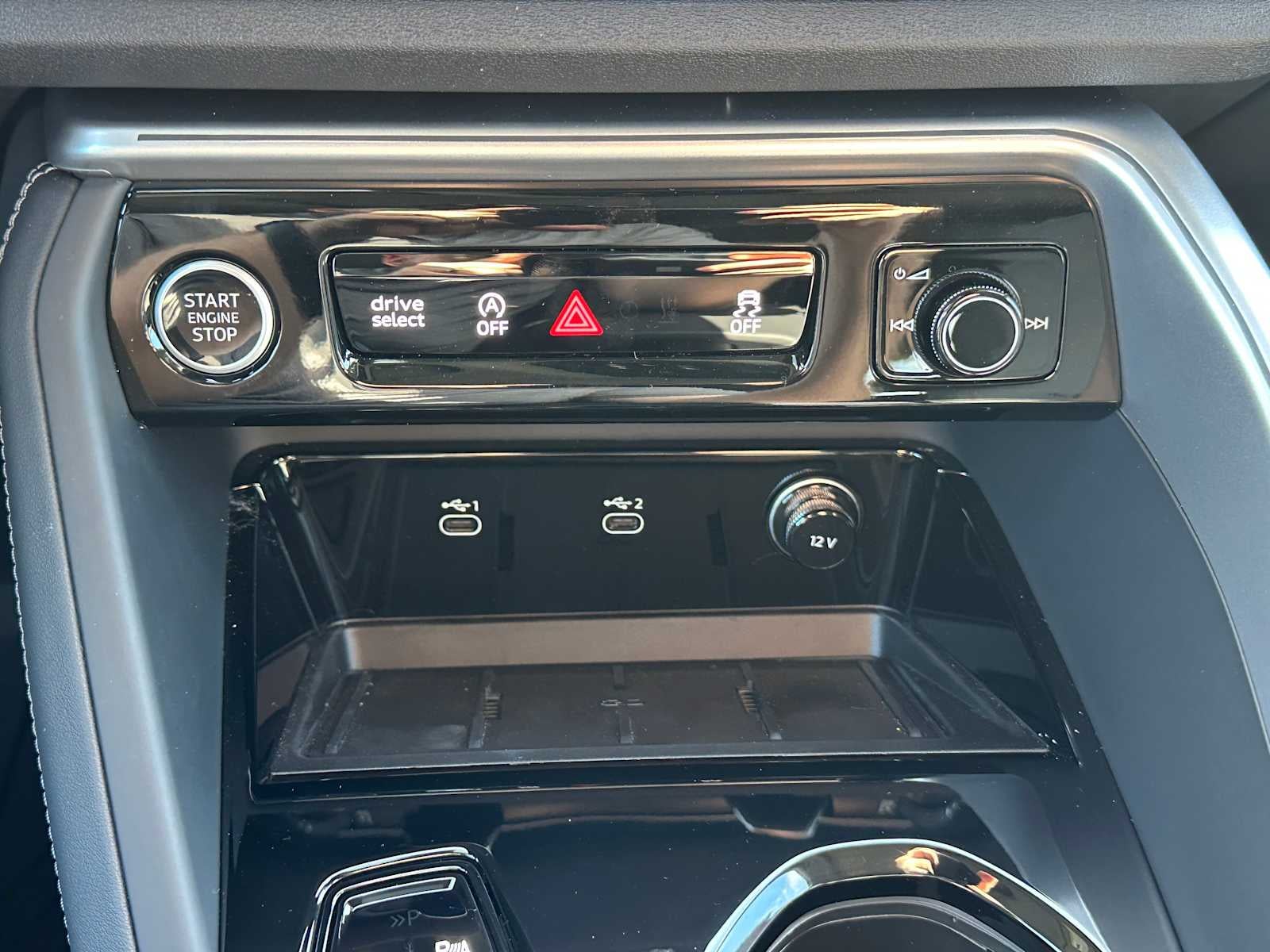 2025 Audi Q5 Base