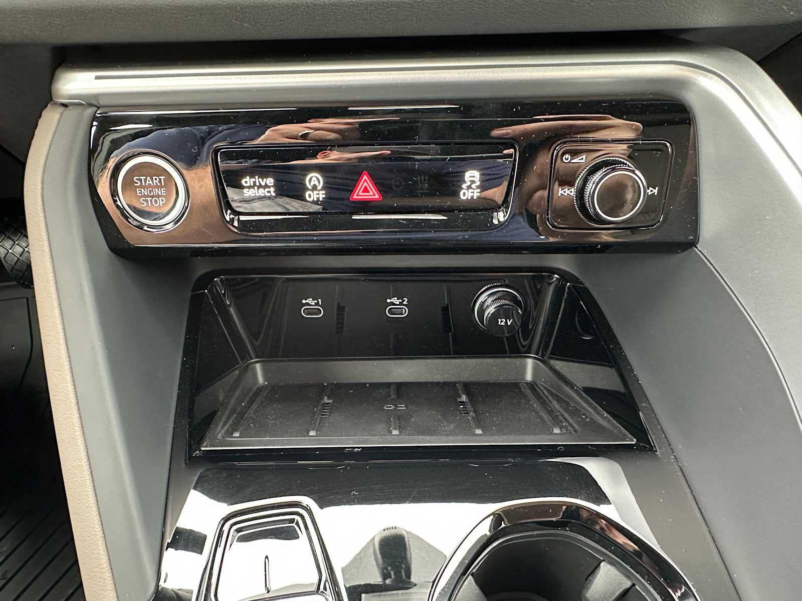 2025 Audi New Q5 Base