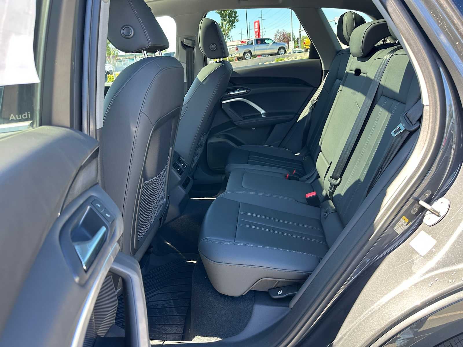 2025 Audi Q5 Base