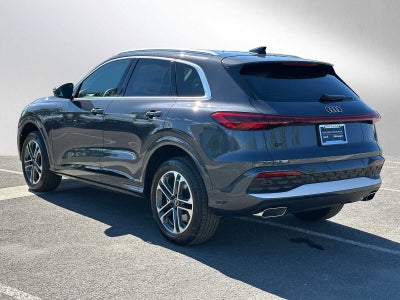 2025 Audi Q5 Base