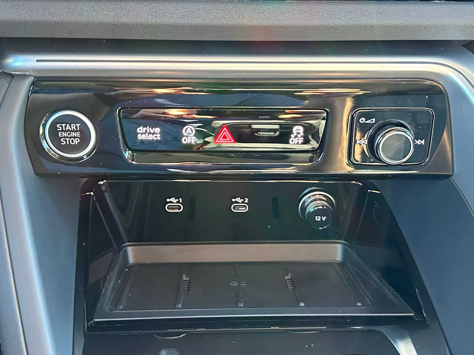 2025 Audi Q5 Base