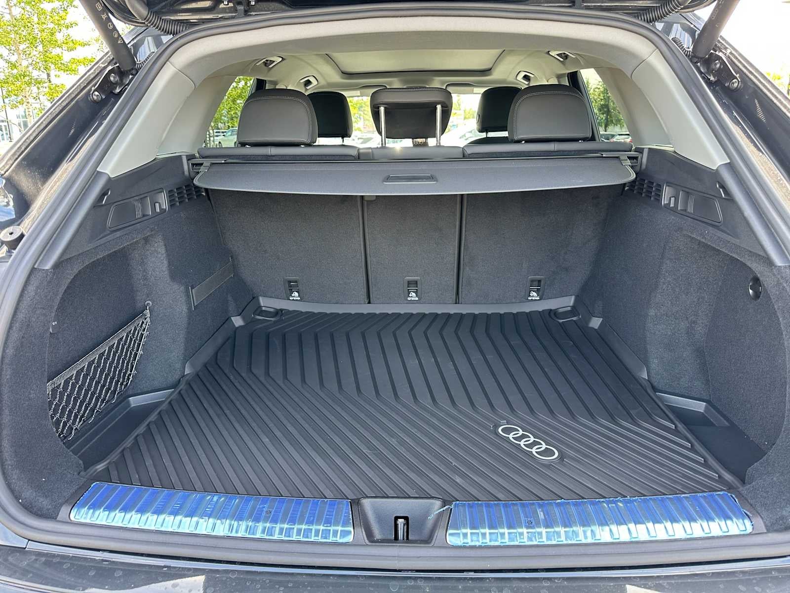 2025 Audi Q5 Base