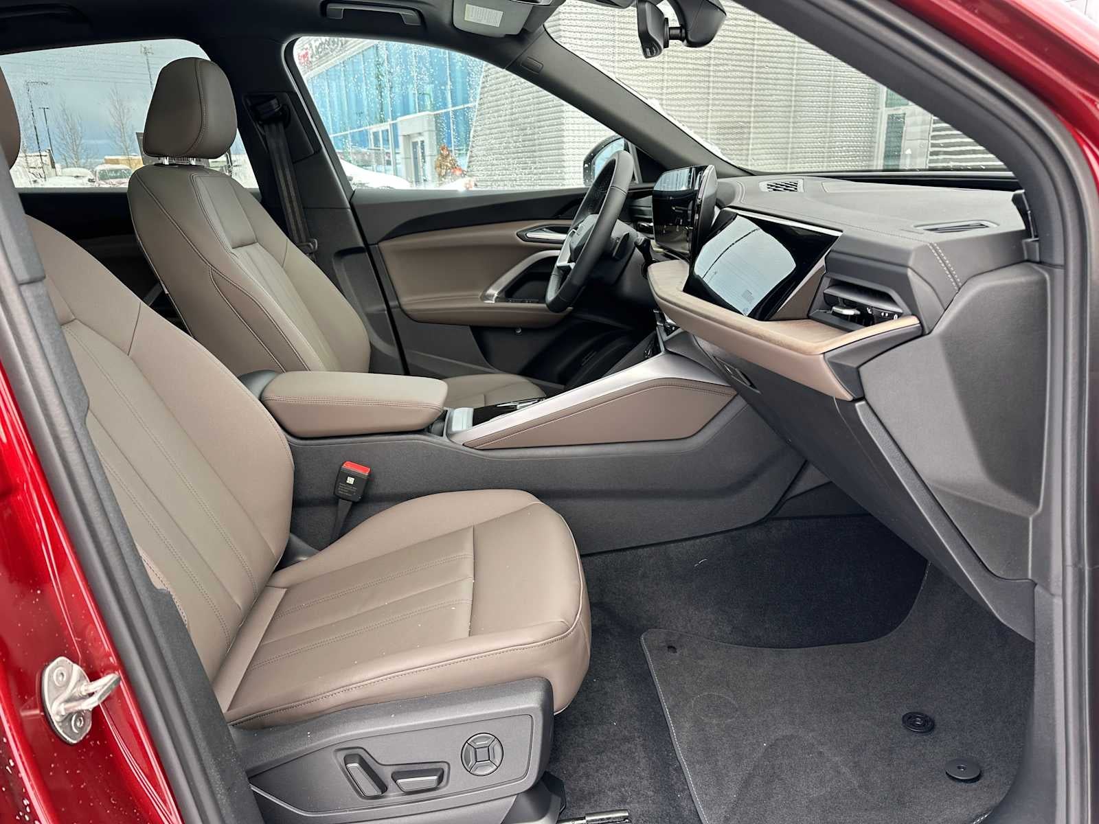 2025 Audi New Q5 Base