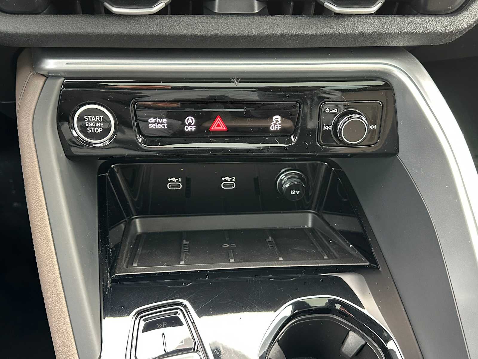 2025 Audi New Q5 Base