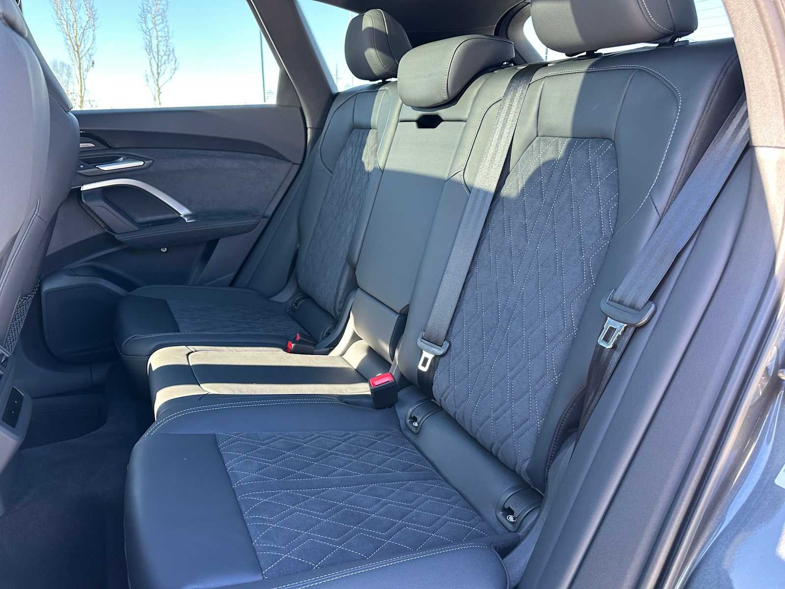 2025 Audi New SQ5 Base