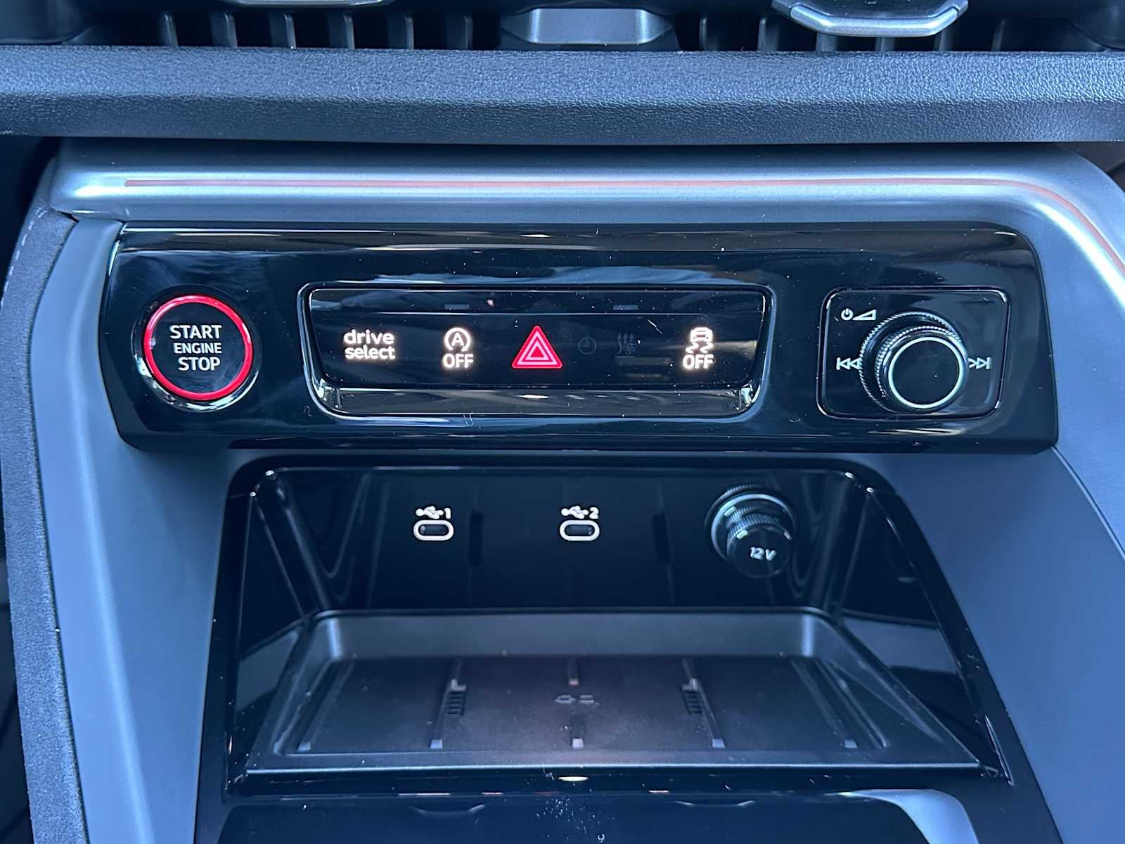 2025 Audi New SQ5 Base