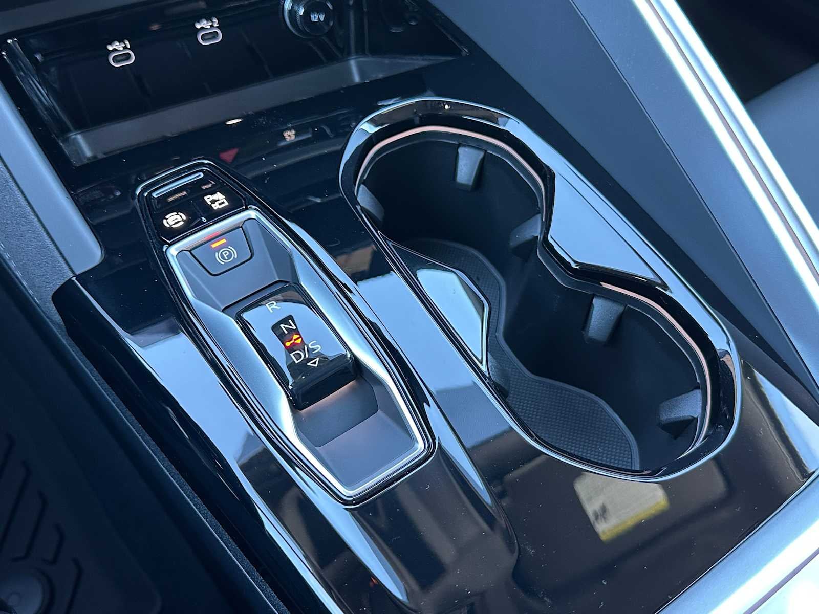 2025 Audi New SQ5 Base