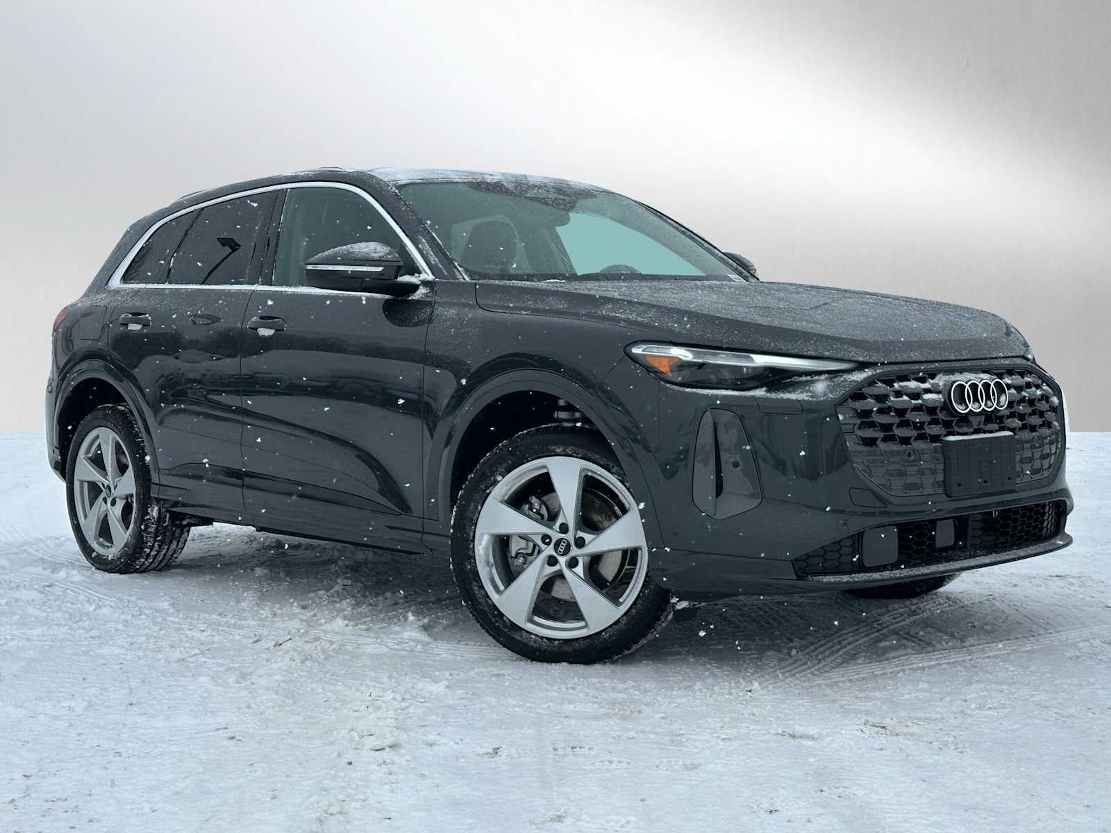 2025 Audi New Q5 Base