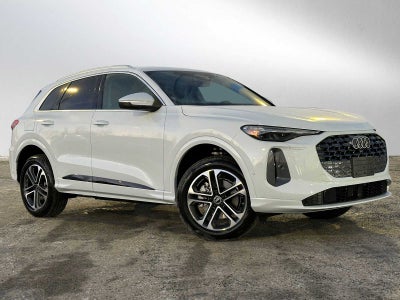 2025 Audi New Q5 Base